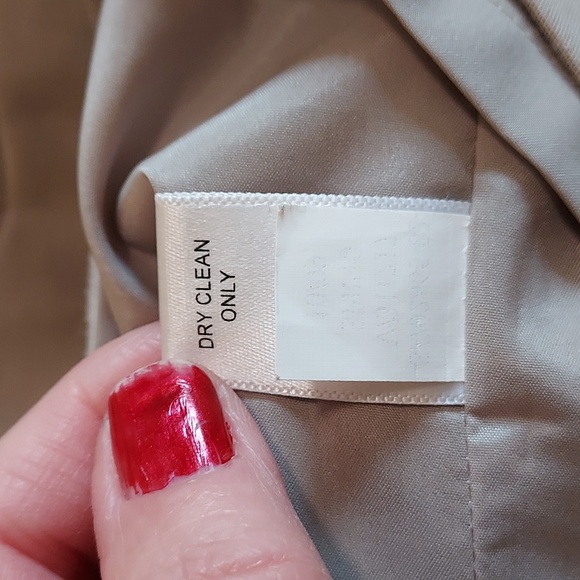 Banana Republic Beige Pencil Knee Length Skirt with Accented Waistband Size 6 - Picture 9 of 10